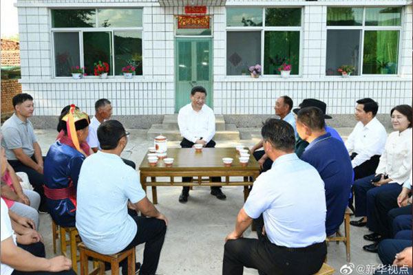 1566803040275704.jpg 習近平深入喀喇沁旗林場農村考察調研