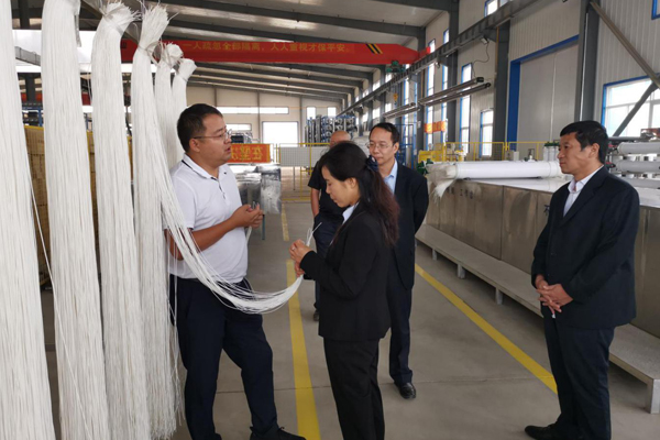 陜西航天建設(shè)集團(tuán)有限公司總經(jīng)理、黨委副書記謝明娟率隊(duì)赴遼寧一諾環(huán)保產(chǎn)業(yè)集團(tuán)開展考察調(diào)研工作 陜西航天建設(shè)集團(tuán)有限公司總經(jīng)理、黨委副書記謝明娟率隊(duì)赴遼寧一諾環(huán)保產(chǎn)業(yè)集團(tuán)開展考察調(diào)研工作